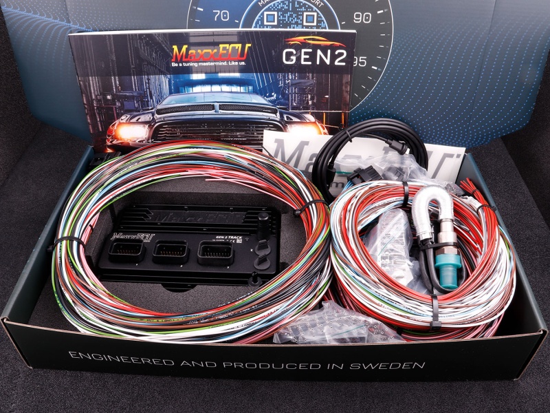 MaxxECU GEN2 TRACK johtosarjoilla LSU5.2